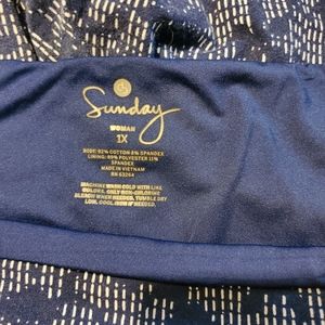 Sunday brand exercise capris 1x navy blue tie bott